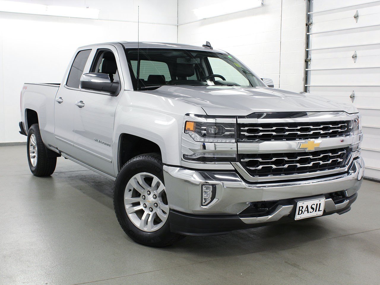 Pre-Owned 2018 Chevrolet Silverado 1500 LTZ 4WD