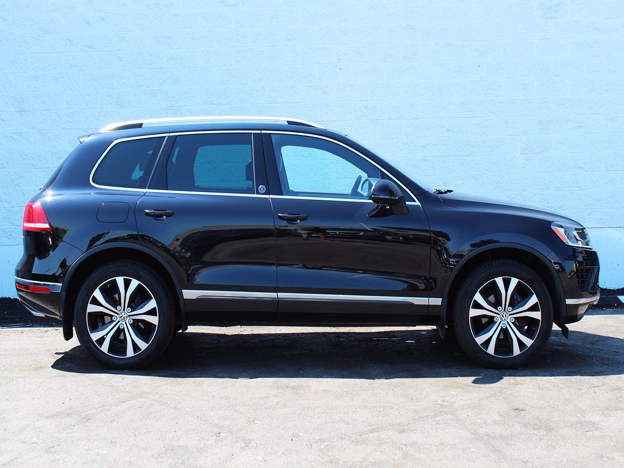 Volkswagen touareg wolfsburg